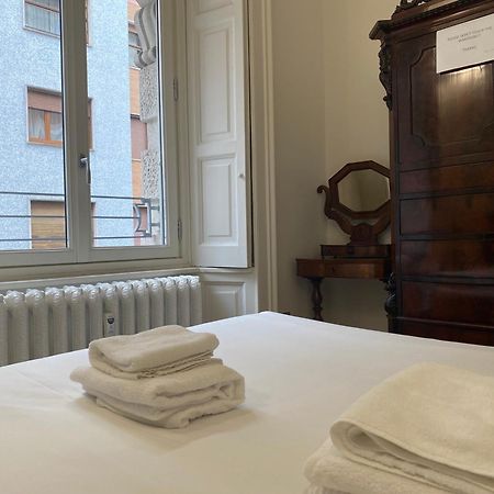 Hl Apartment - Sant'Ambrogio, Duomo Милан Экстерьер фото